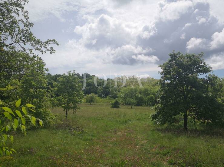 ATRAKTIVNO građevinsko zemljište,LABIN zona Villa — fotografija 2