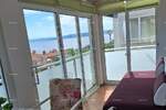 Prodaje se šarmantna kuća s dva odvojena apartmana u mjestu Ravni, udalje... — fotografija 5