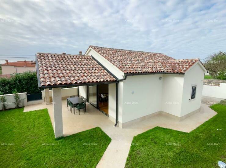 Na prodaju je nova, moderno uređena prizemna kuća površine 60 m², s nat... — fotografija 2