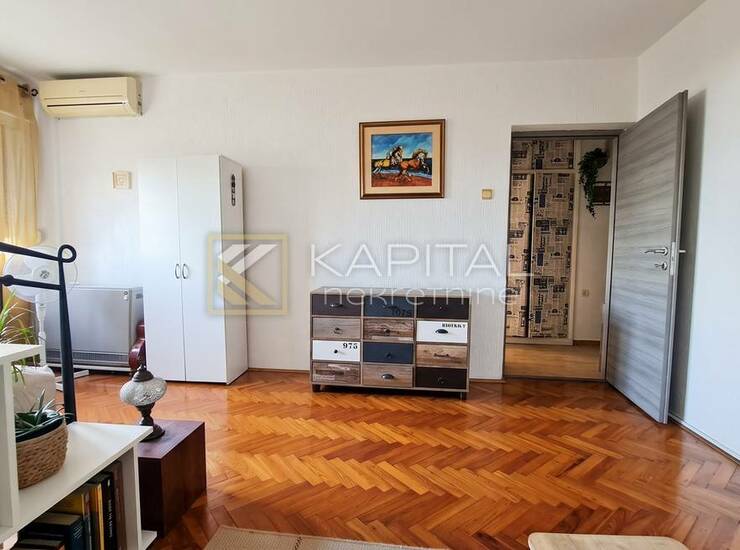 Podmurvice, 2 skl, balkon, pogled na more, parking — fotografija 2
