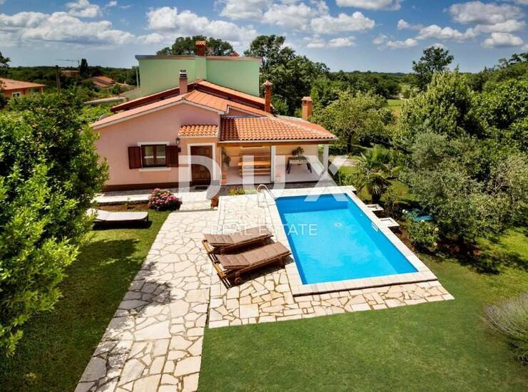 Istra, Žminj, prizemna kuća, 84 m2, bazen i dvorište — fotografija 2