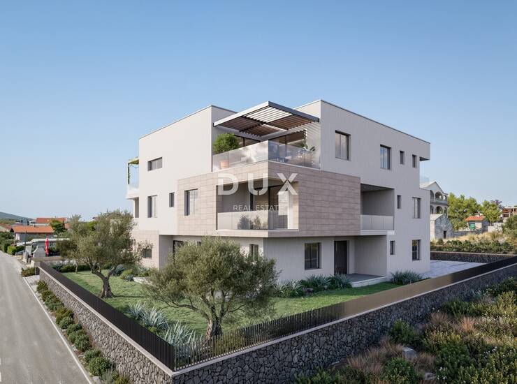 Vodice, dvosobni stan s terasom, 84,85 m²
