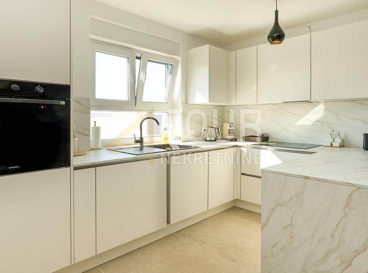 Najam, Istra, Tar, novogradnja, ekskluzivan penthouse — fotografija 4