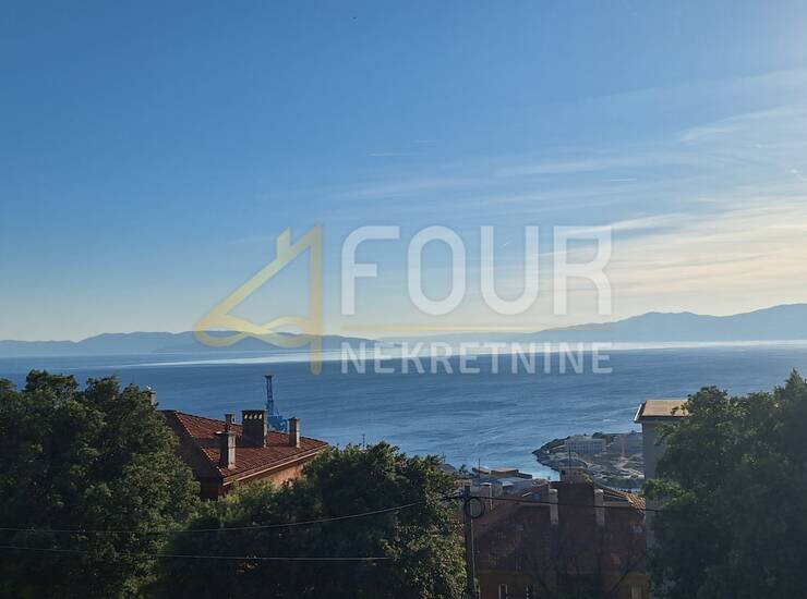 Rijeka, Trsat, etaža - 2s+db, garaža, pogled na more