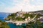 Vrbnik, prostrano zemljište, pogled na more! — fotografija 6