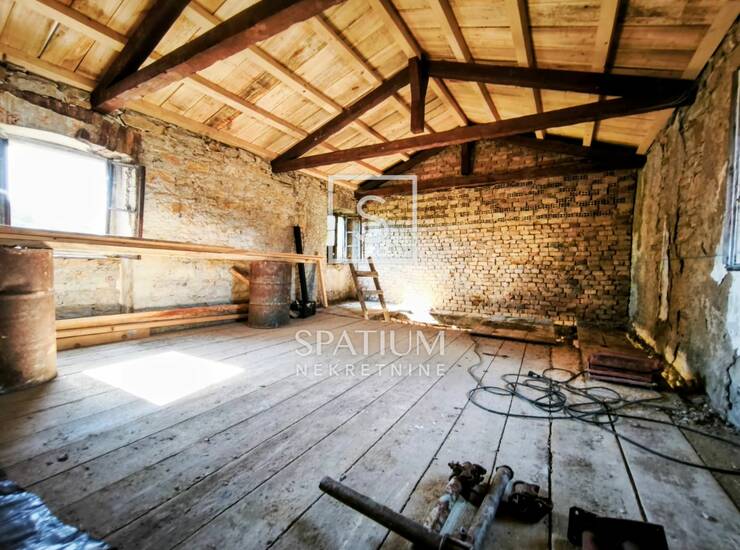CEROVLJE, ISTARSKA KAMENA KUĆA ZA ADAPTACIJU — fotografija 6