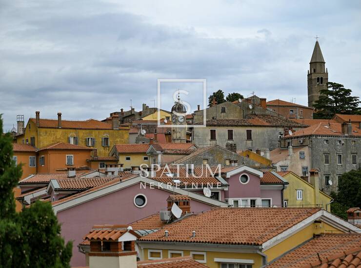 LABIN, GRAĐEVINSKO ZEMLJIIŠTE NA 400m OD CENTRA GRADA — fotografija 4