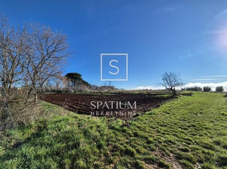 KAŠTELIR, GRAĐEVINSKO ZEMLJIŠTE 1180 M2 — fotografija 4
