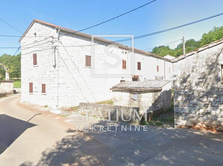 BARBAN, GRAĐEVINSKO ZEMLJIŠTE PRAVOKUTNOG OBLIKA — fotografija 6