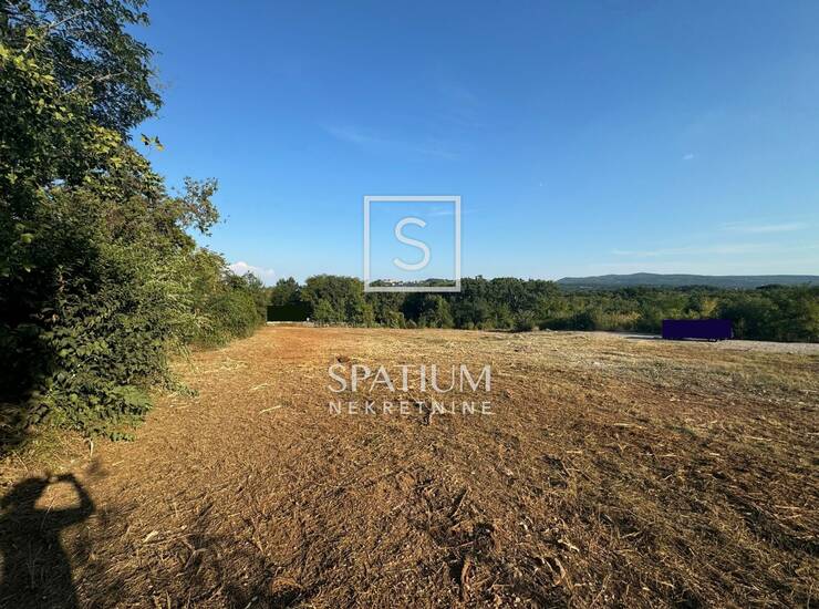 LABIN, GRAĐEVINSKO ZEMLJIŠTE 1071 m2 — fotografija 6