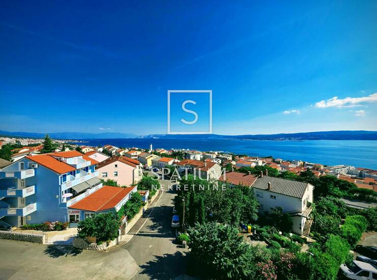 CRIKVENICA, STAN S BALKONOM, PRVI RED DO MORA — fotografija 6