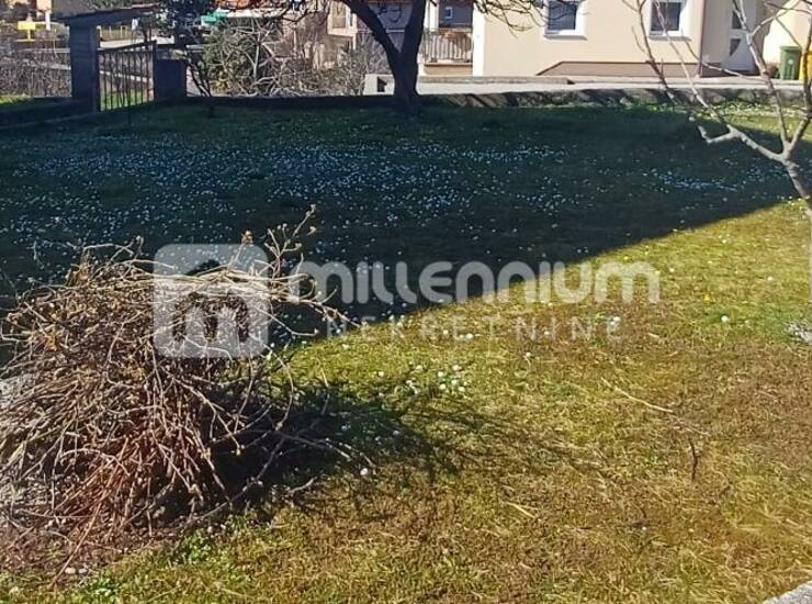 Marinići, 220m2, kuća s 2 stana i poslovnim prostorom — fotografija 6