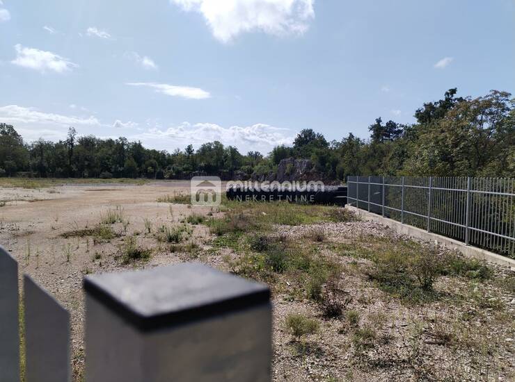 VIškovo, 6.401m2, negrađevinski teren u poslovnoj zoni — fotografija 6