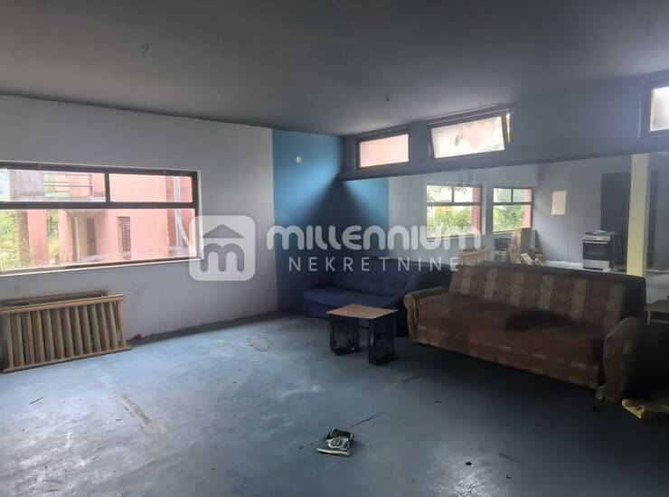 Rijeka, Srdoči, 100m2, 3-sobni s dnevnim, okućnica — fotografija 3