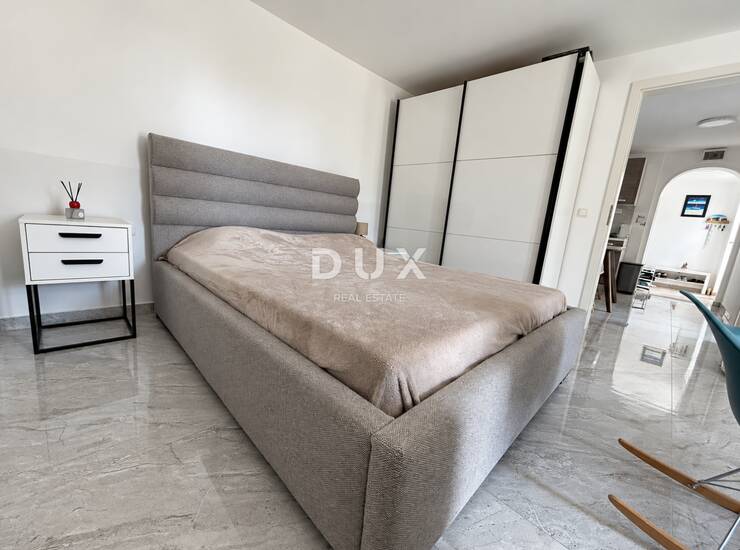 Vodice, namješten 2-sobni stan, 57,60 m², 150 m od mora — fotografija 4