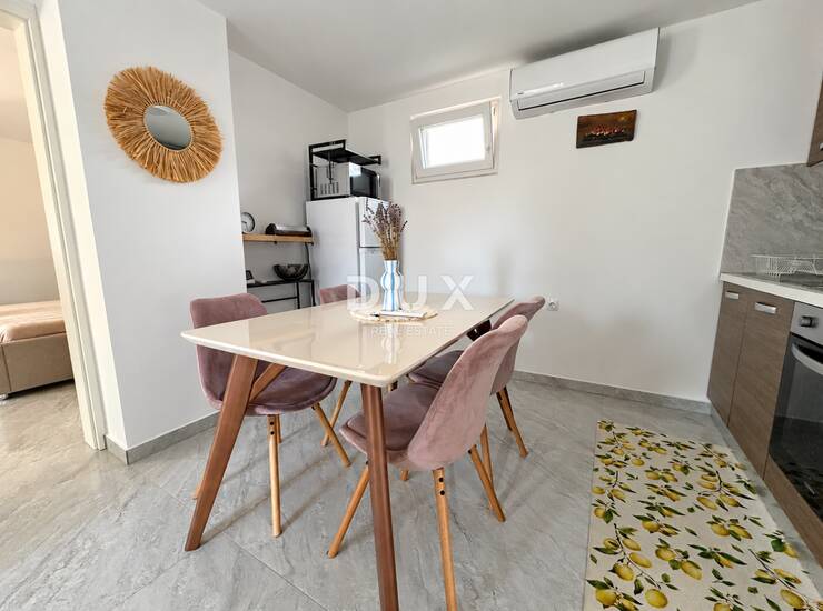 Vodice, namješten 2-sobni stan, 57,60 m², 150 m od mora — fotografija 5