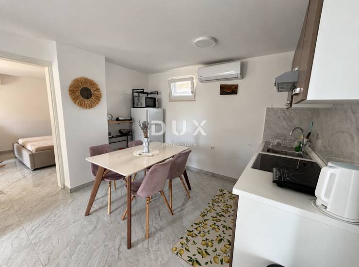 Vodice, namješten 2-sobni stan, 57,60 m², 150 m od mora — fotografija 6