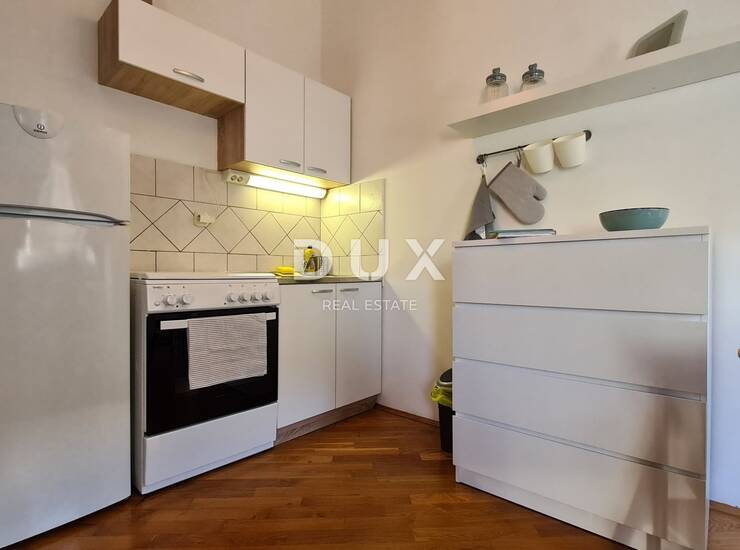 Rijeka, centar, namješten studio apartman, garsonijera, 25,57 m2