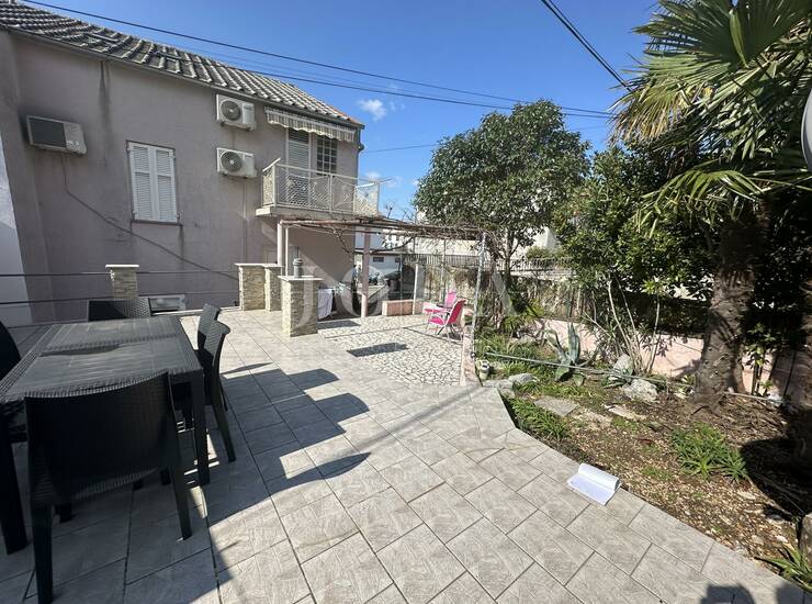 Crikvenica – stan u prizemlju i studio 100 m od mora — fotografija 3