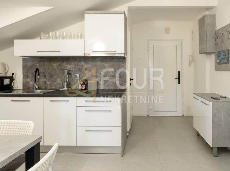 Rijeka - centar, 40.35m2, 1skl - SAMO KOD NAS ! — fotografija 4