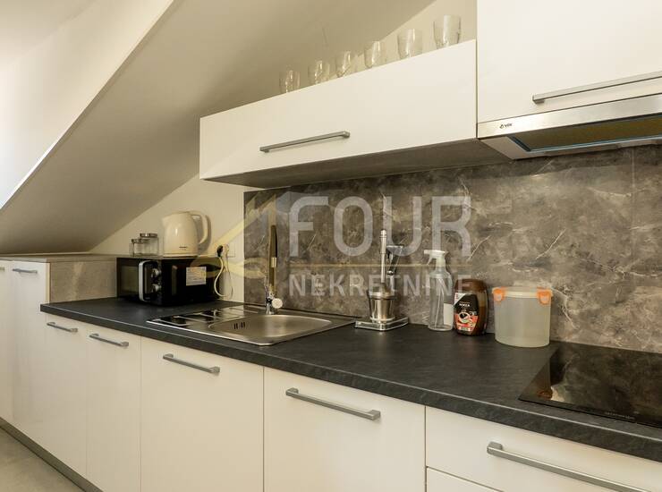 Rijeka - centar, 40.35m2, 1skl - SAMO KOD NAS ! — fotografija 6