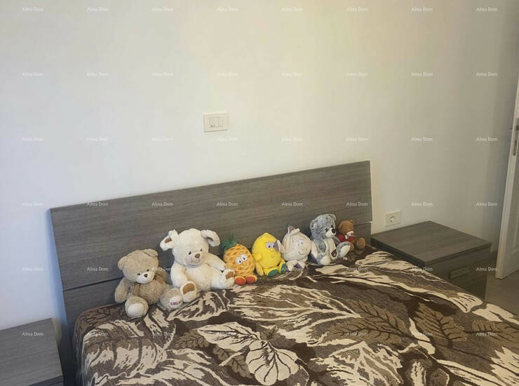U Labinu je na prodaju lijepo uređen i renoviran stan površine 56,58 m²,... — fotografija 6