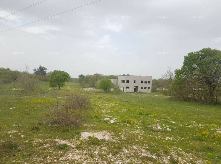 U Barbanu, u Istri, nalazi se građevinsko zemljište ukupne površine 29.4... — fotografija 4