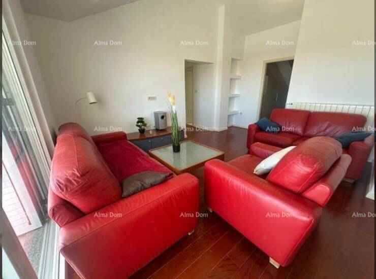 Na prodaju je prostran i moderno uređen stan površine 127 m², smješten ... — fotografija 4