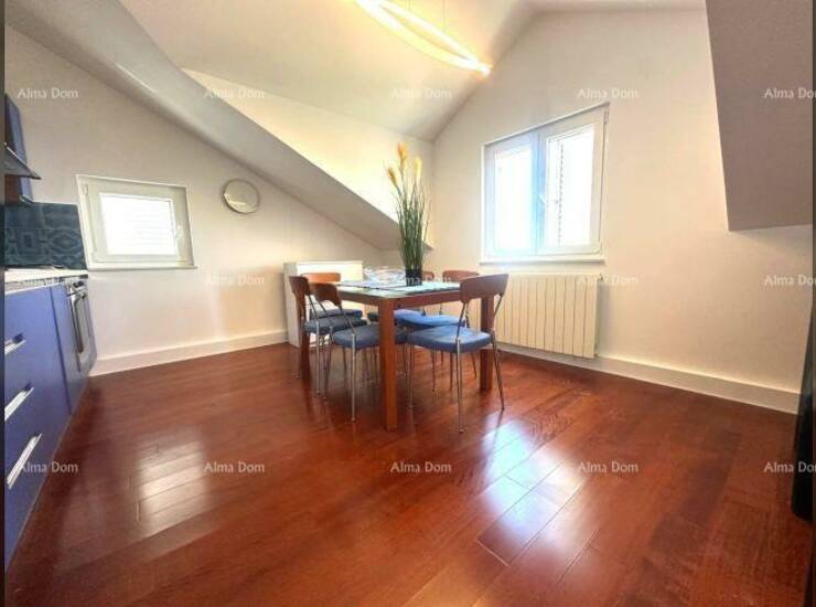 Na prodaju je prostran i moderno uređen stan površine 127 m², smješten ... — fotografija 5