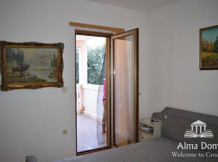 Prodajemo kuću sa pet apartmana u Medulinu. 
Kuća se sastoji od suterena,... — fotografija 2
