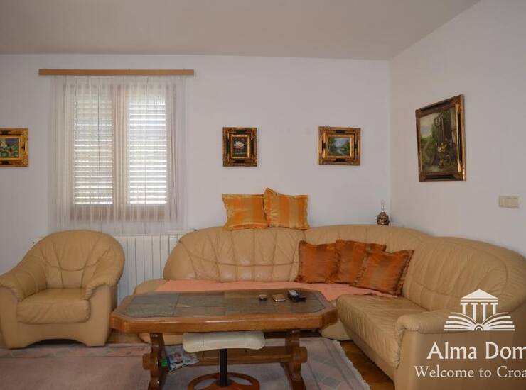 Prodajemo kuću sa pet apartmana u Medulinu. 
Kuća se sastoji od suterena,... — fotografija 6
