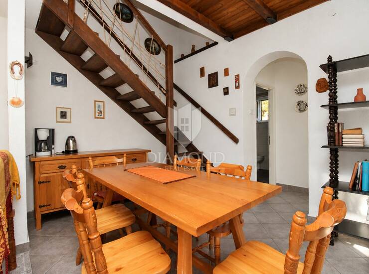 KLENOVICA – KUĆA S PREKRASNOM OKUĆNICOM BLIZU MORA — fotografija 6