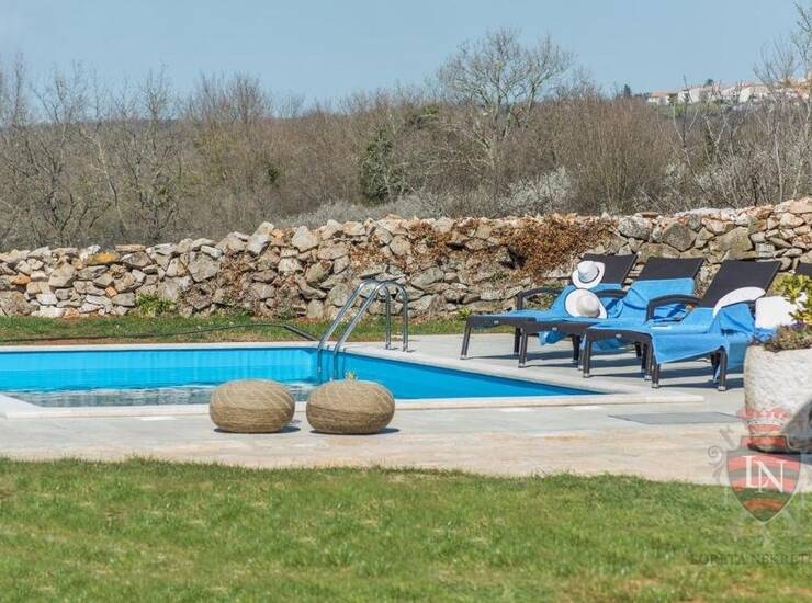 Istra, Lovreč: Autentična kamena vila s prostranim posjedom — fotografija 4