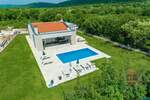 Istra, Labin – Moderna prizemnica s bazenom