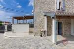 Istra, Poreč – Renovirana kamena kuća s jacuzzijem na prodaju — fotografija 5