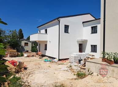 Trosoban stan Tar, Tar-Vabriga 57m² - 195.000 € | SveHrNekretnine