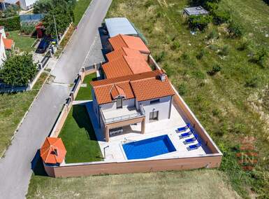 Kuća Juršići, Svetvinčenat 186m² - 519.000 € | SveHrNekretnine