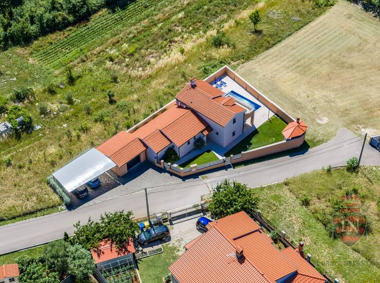 Istra, Juršići – Odlična namještena kuća s vrtom i pogledom | Ekskluzivn — fotografija 6