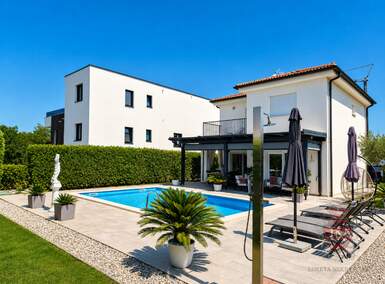 Kuća, Poreč 140m² - 570.000 € | SveHrNekretnine