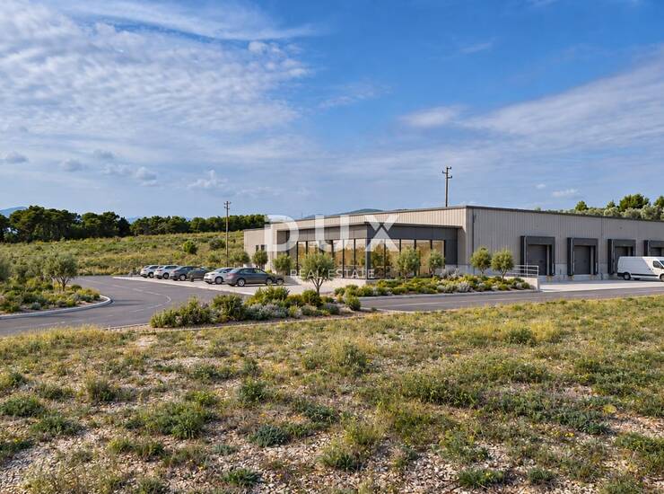 Biograd na Moru, industrijsko zemljište, 31.354 m², I1 — fotografija 2