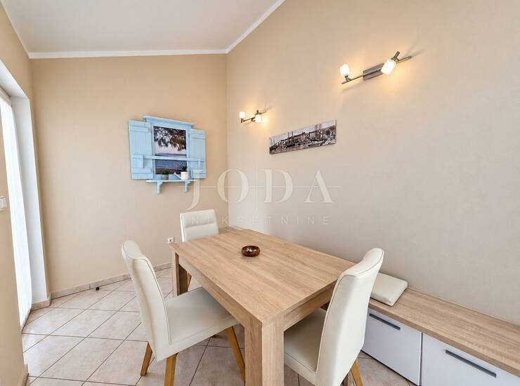 CRIKVENICA, stan 96m2, drugi kat — fotografija 6