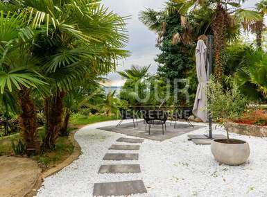 Cetvorosoban stan Opatija - Centar, Opatija 152m² - 550.000 € | SveHrNekretnine