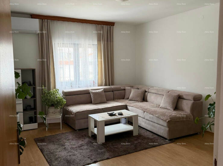LABIN – PROSTRANA  KUĆA 390,44 m²

U Labinu je na prodaju prostrana  ku... — fotografija 2