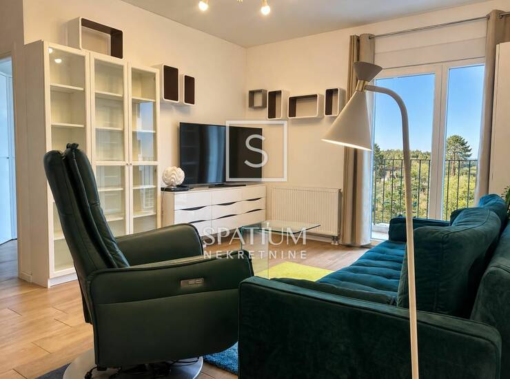 PULA, STAN U NOVOGRADNJI, 80 M2, 3SS+DB, LIFT  — fotografija 4