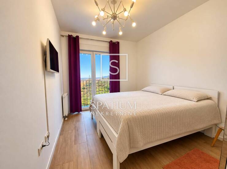 PULA, STAN U NOVOGRADNJI, 80 M2, 3SS+DB, LIFT  — fotografija 6