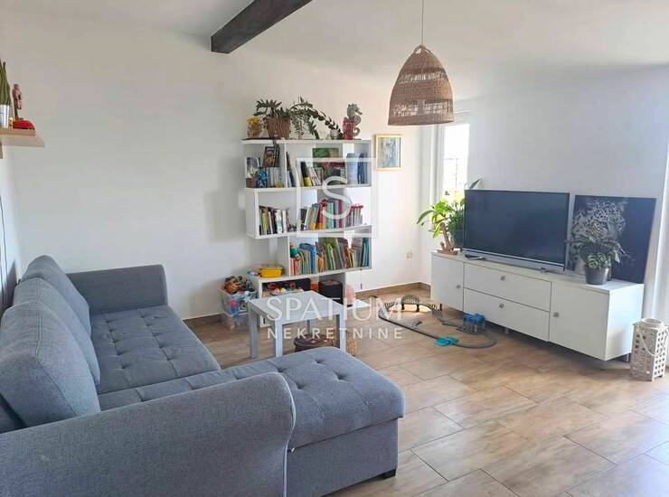 SPINČIĆI, KASTAV, DVOSOBAN STAN S TERASOM I POGLEDOM