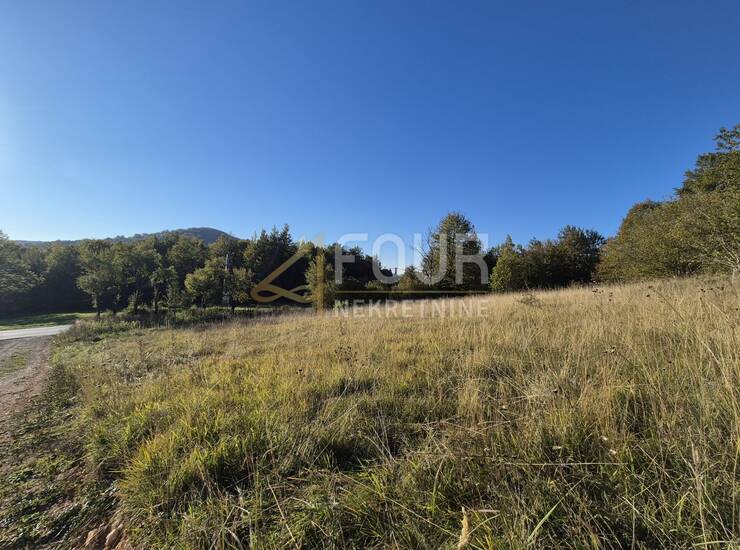 Gorski kotar, Stari Laz, zemljište 3.309m2 — fotografija 3