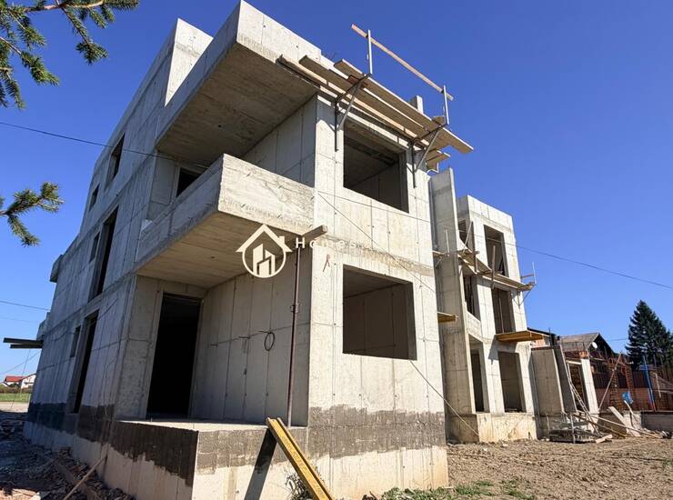 Sesvete,novi 3-soban stan (S2Z6) 69,75m2(84m2) na 1katu s loggiom i PM