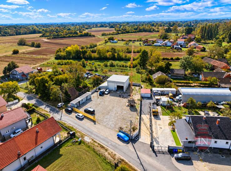 ČRNKOVEC – POSLOVNA HALA / SKLADIŠTE S VELIKIM OGRAĐENIM DVORIŠTEM | PARC — fotografija 2
