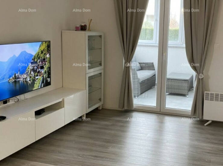 STAN 70 m², 150 M OD MORA – KARIGADOR, BLIZINA NOVIGRADA

Na prodaju je ... — fotografija 2